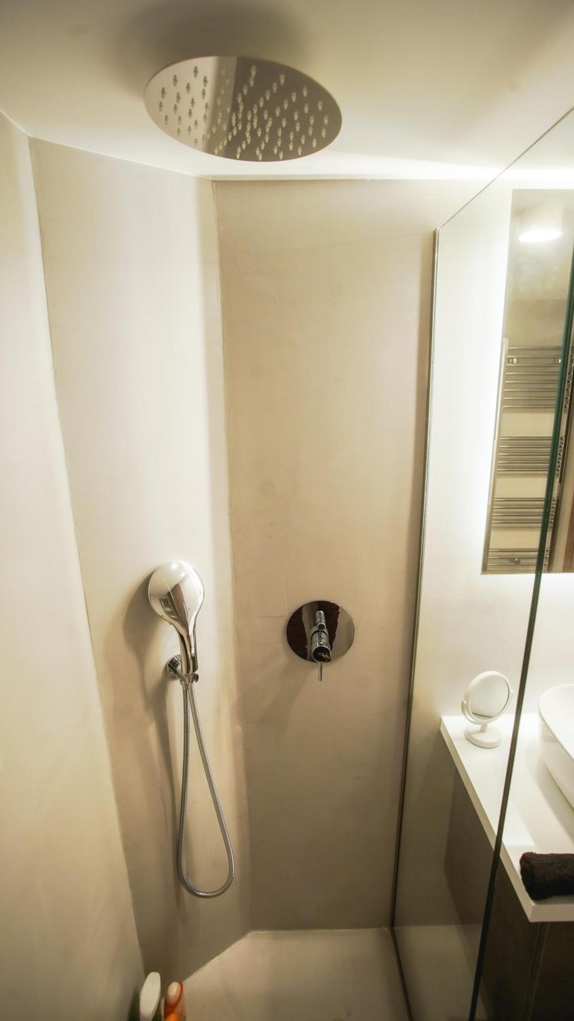 アテネIrene'S Εlegant Αpartment, Near Acropolisアパートメント エクステリア 写真